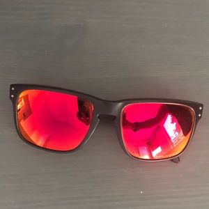 Men’s Holbrook Polarized Oakley Sunglasses
